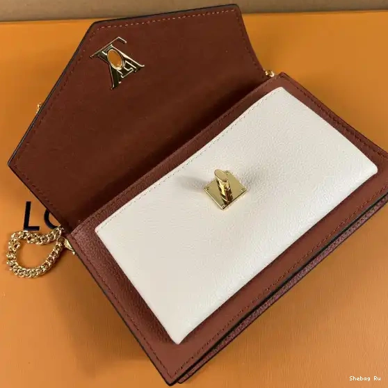 POCHETTE VUITTON CHAIN MYLOCKME LOUIS 0701